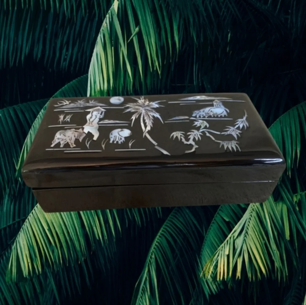 Handmade Lacquered Wooden Trinket Jewelry‎ Box Mother of Pearl Inlay With Mirror